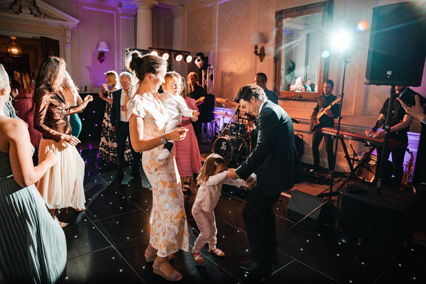 FRANCESCA & JOE_WEDDING DAY PHOTOGRAPHY_AT HEDSOR HOUSE_WEB QUALITY-0422.jpg