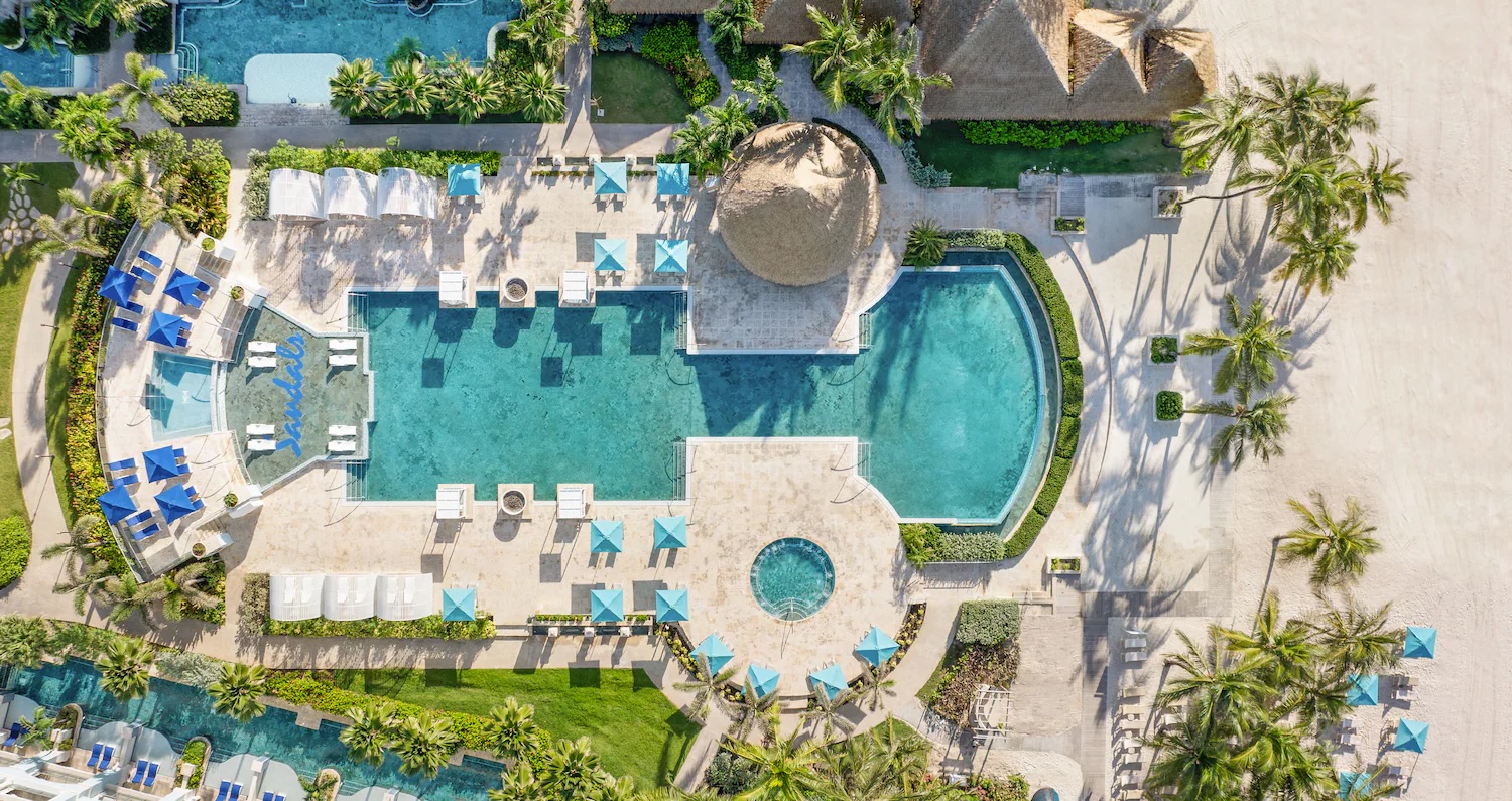 Main swimming pool and beach at Sandals Royal Barbados