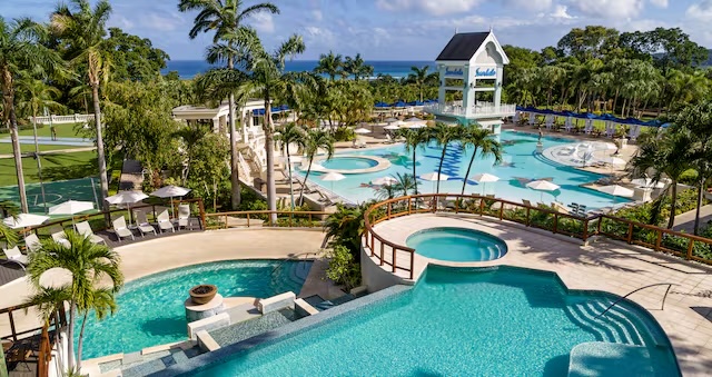 Main swim-up pool bar at Sandals Ocho Rios, Jamaica