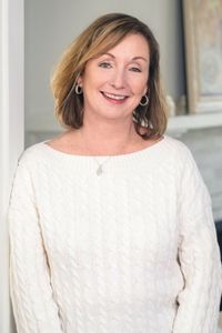 Eilish Collins Main