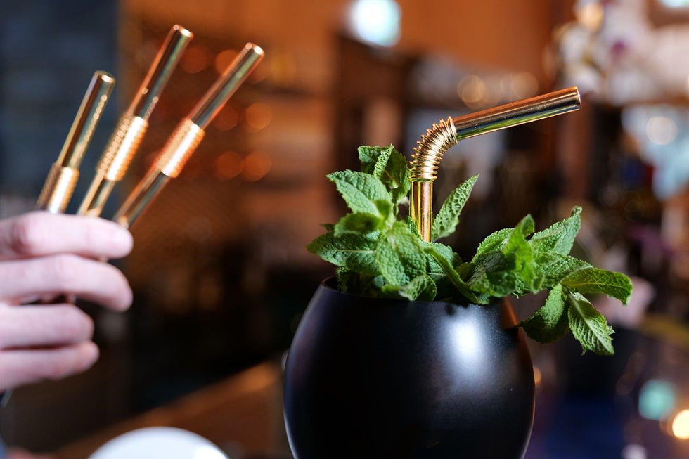 Thumbnail: Bendable stainless steel straw set of 4 golden
