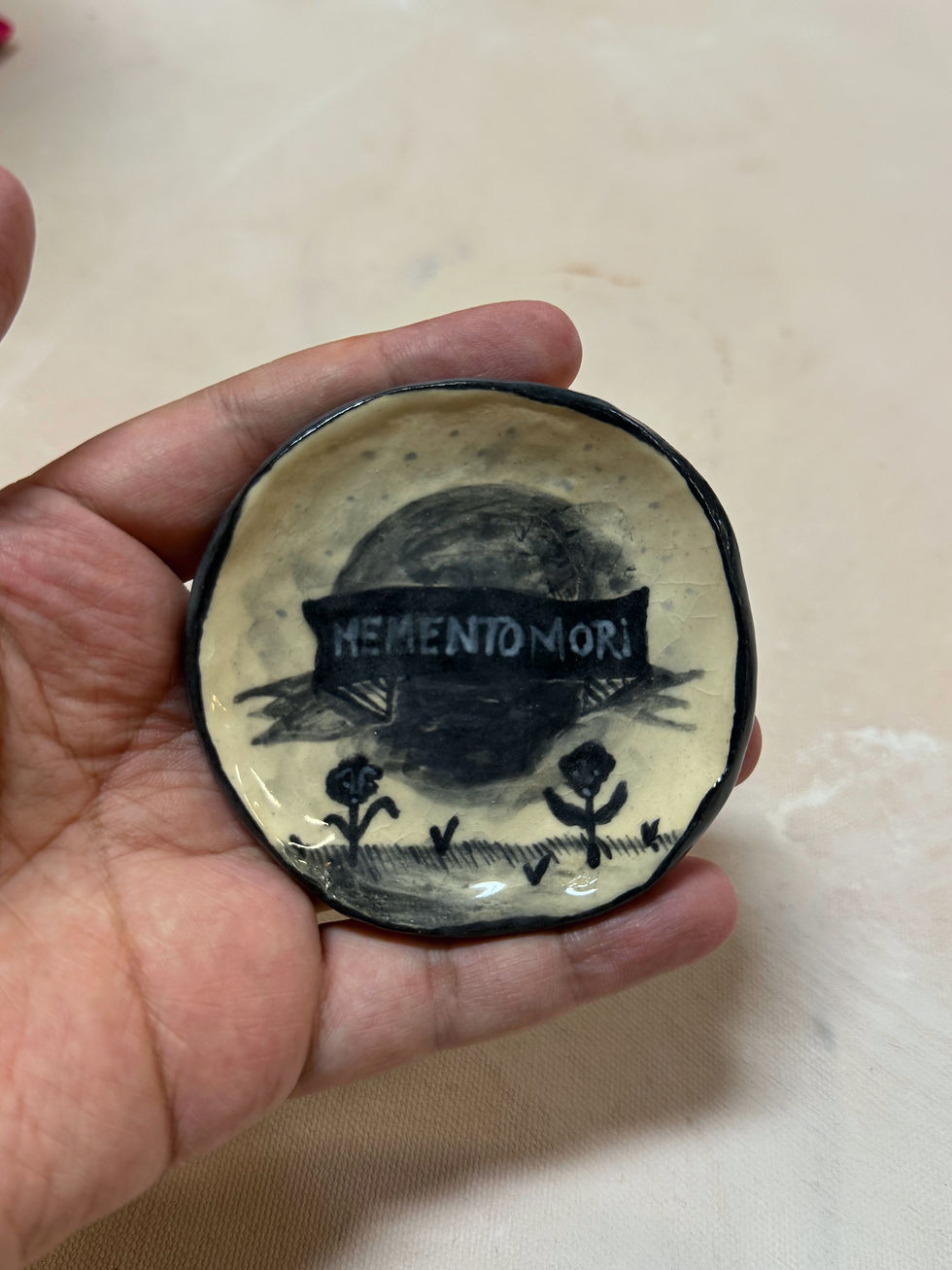 Miniatura: memento mori trio: spice/trinket dish