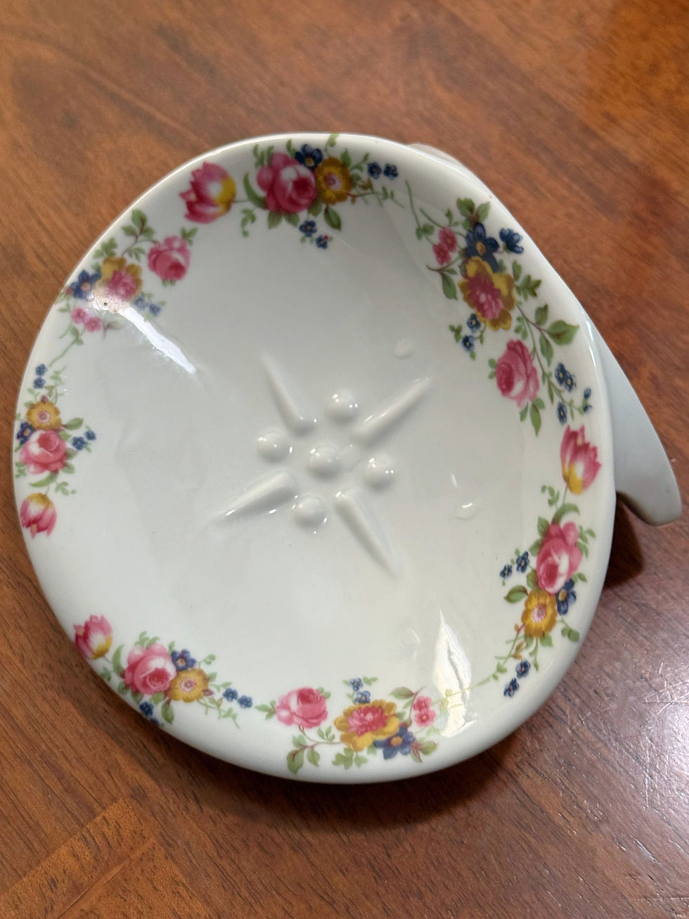 Miniatura: rare Italian porcelain vanity set