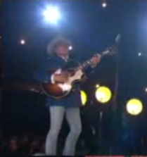 Dwight Yoakum looked so uncomfortable in those jeans. They were way too tight. How many times must I say this? Tights are not pants!