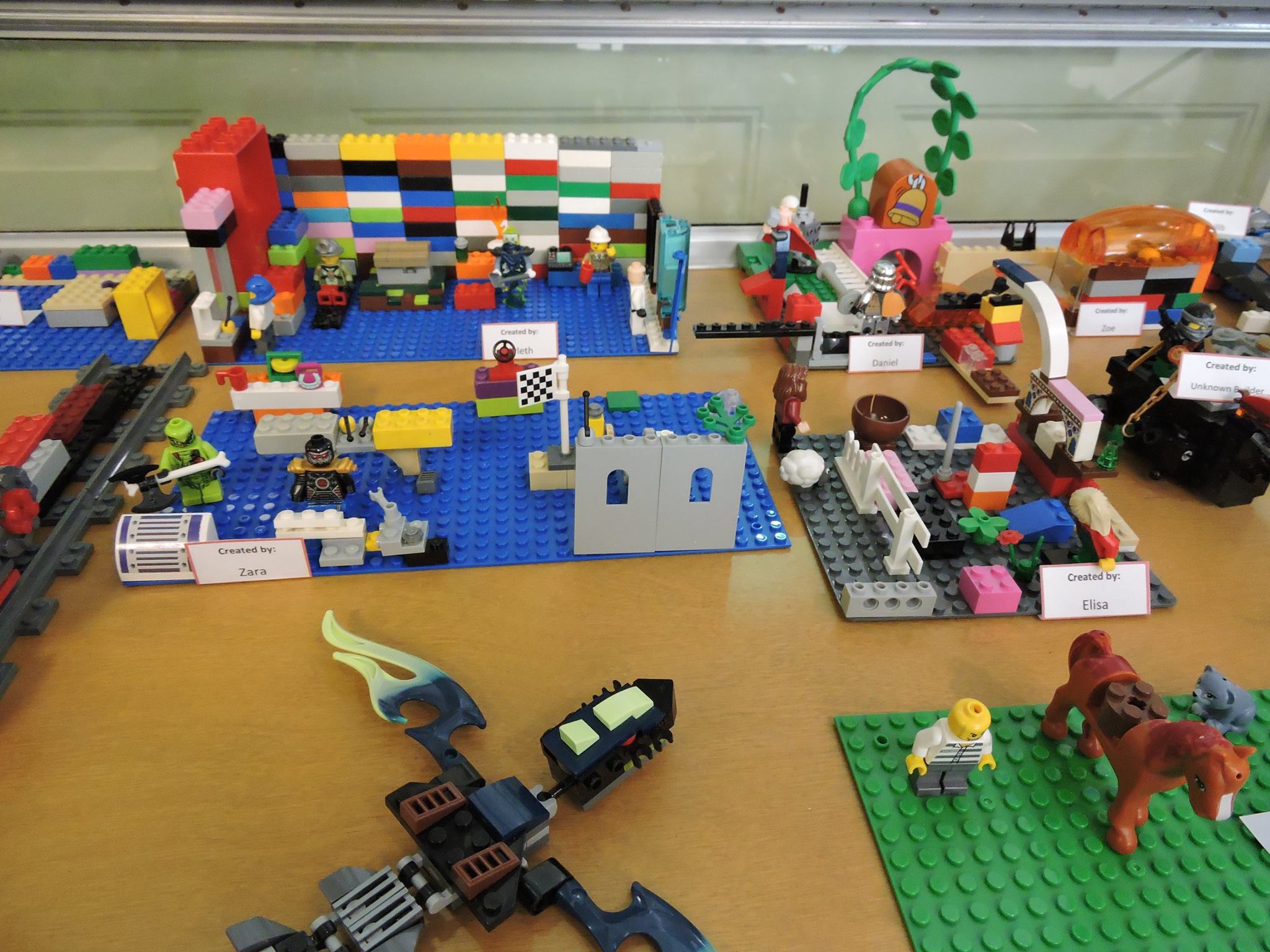 Monday Lego Club