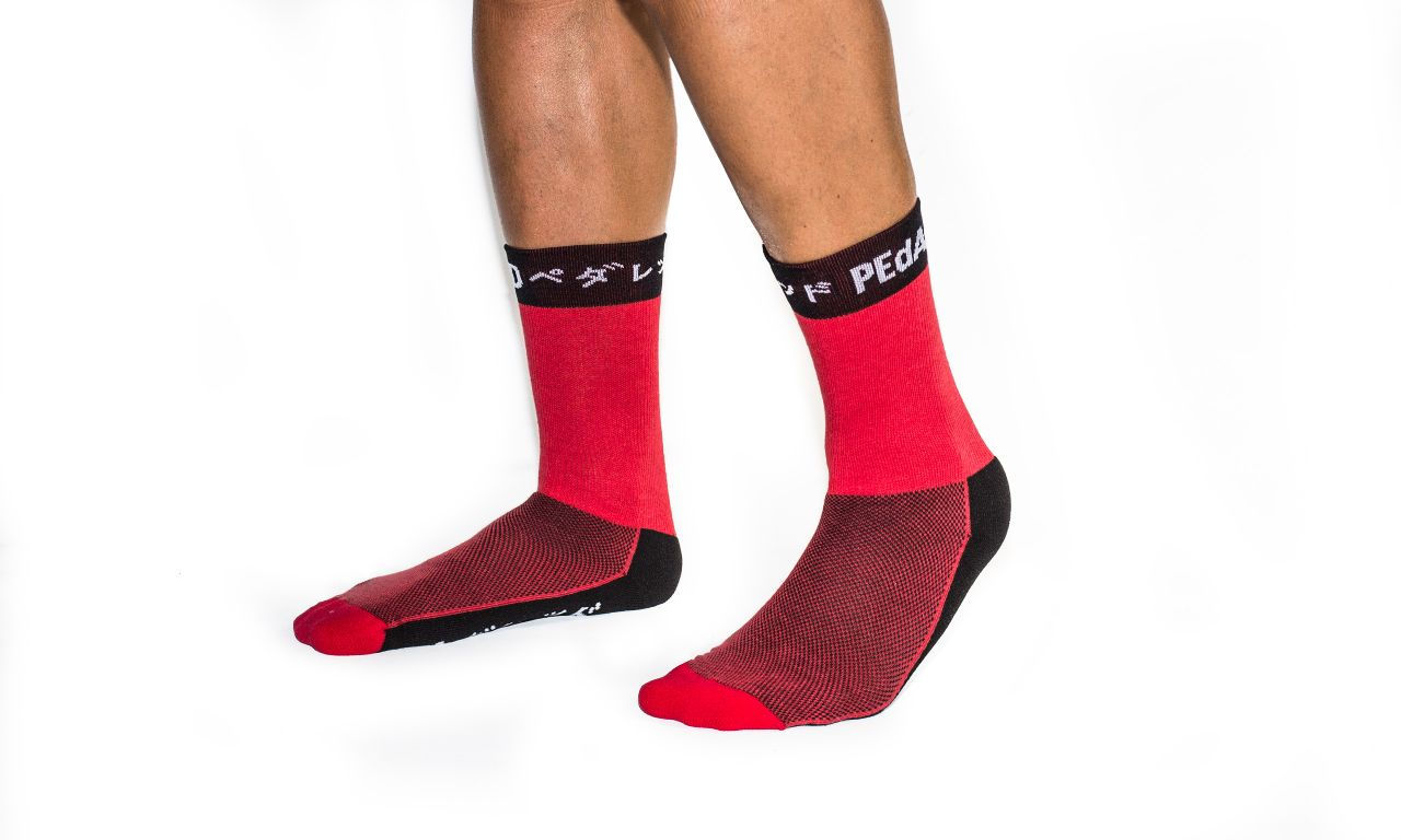 Pedaled Dario Socks Solid Red