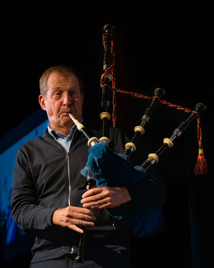 the rest is politics-6328.jpg