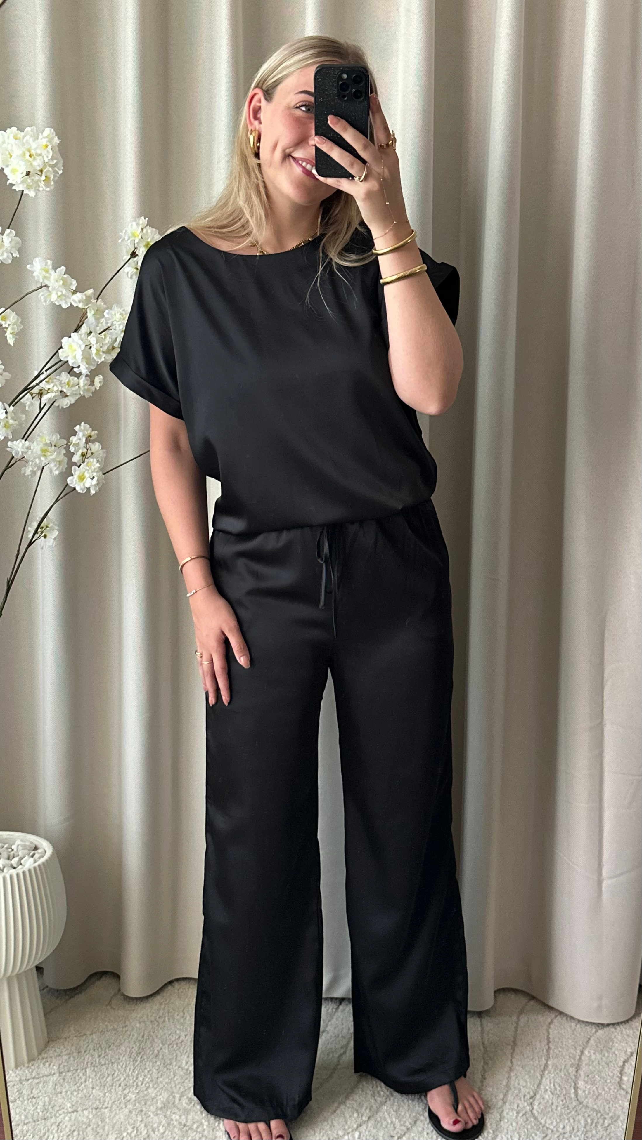 Satin summer pants black