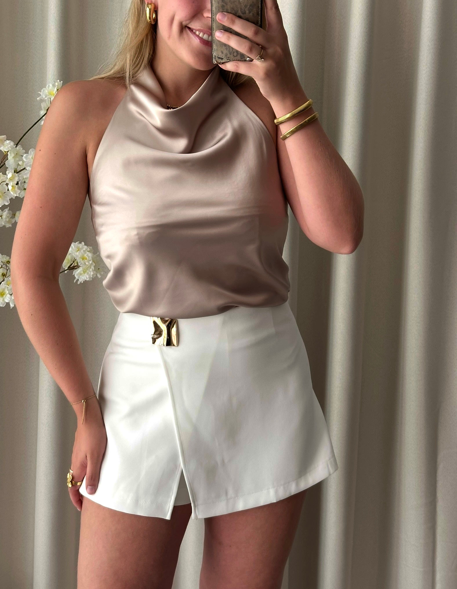 Nora skort white