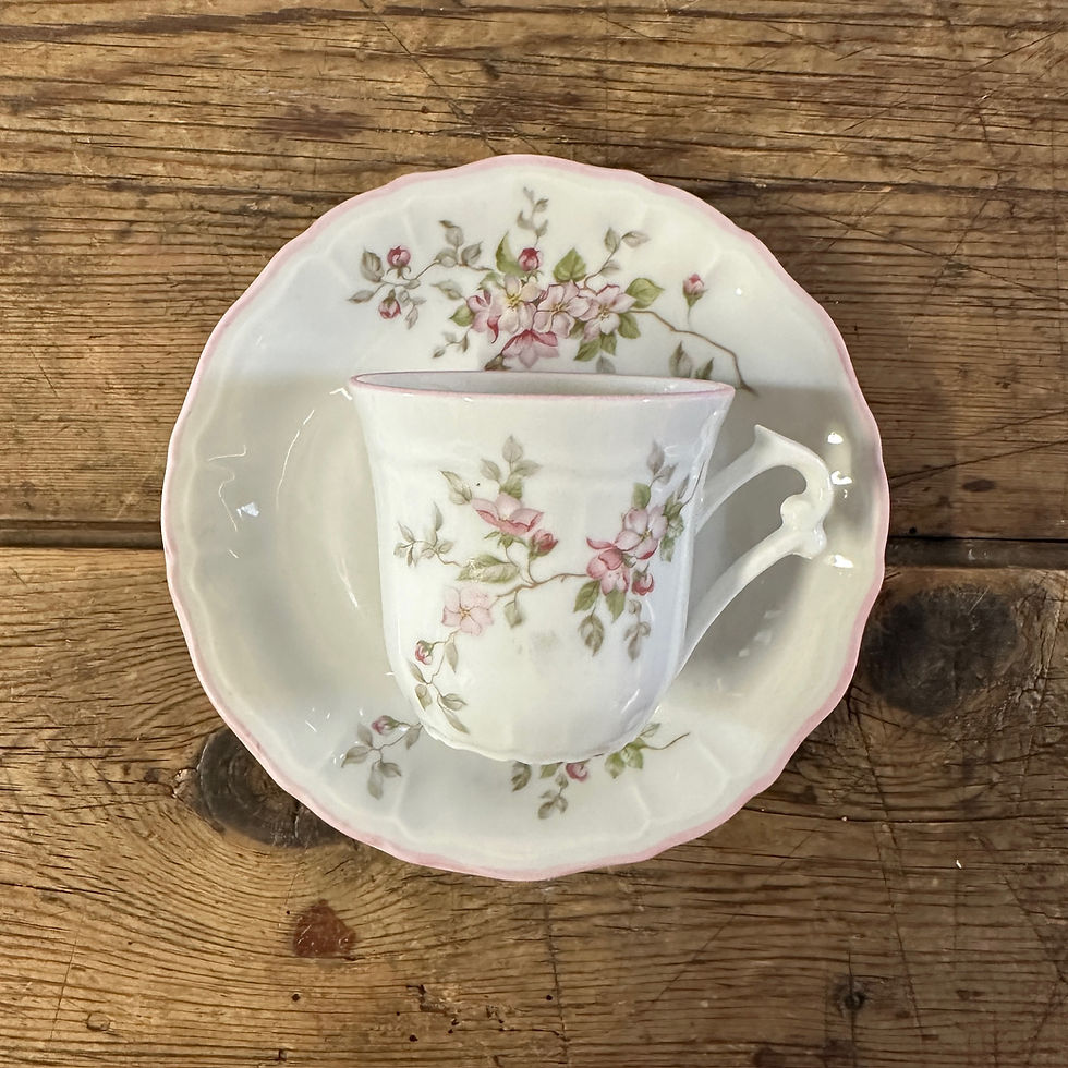 Thumbnail: PORCELAINE  - Bucolique & Dorée - Tasse & Sous-tasse