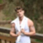 Shayne Davis 4 full height_edited