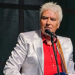 Trevor Leeson, Singer