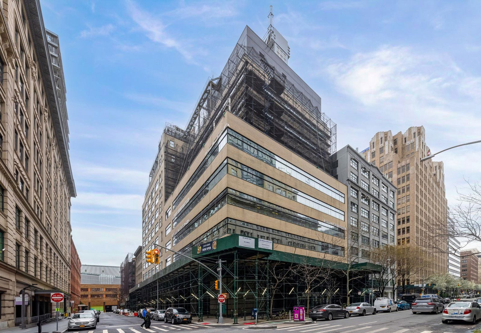 325 Hudson Street
