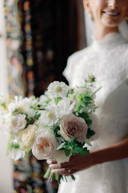 Pastel Florals for a Summer Wedding at St Giles