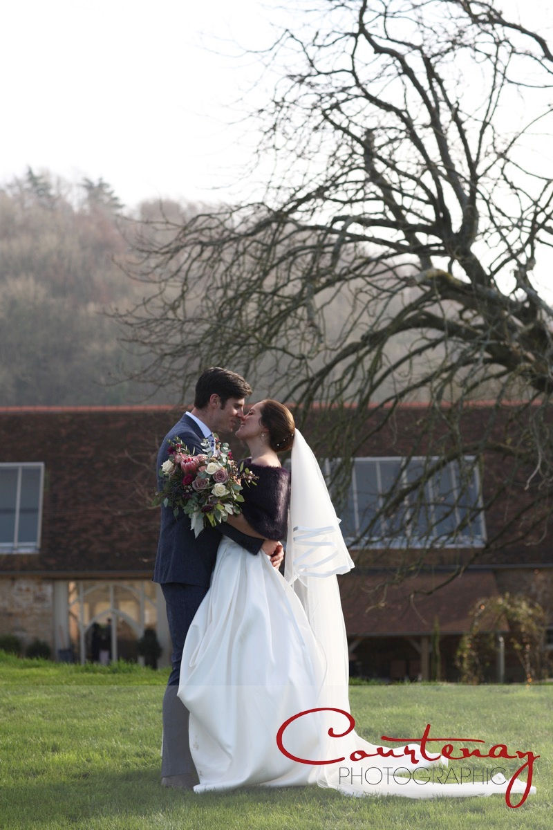 Eleanor and Roger - Sydmonsbury Barn