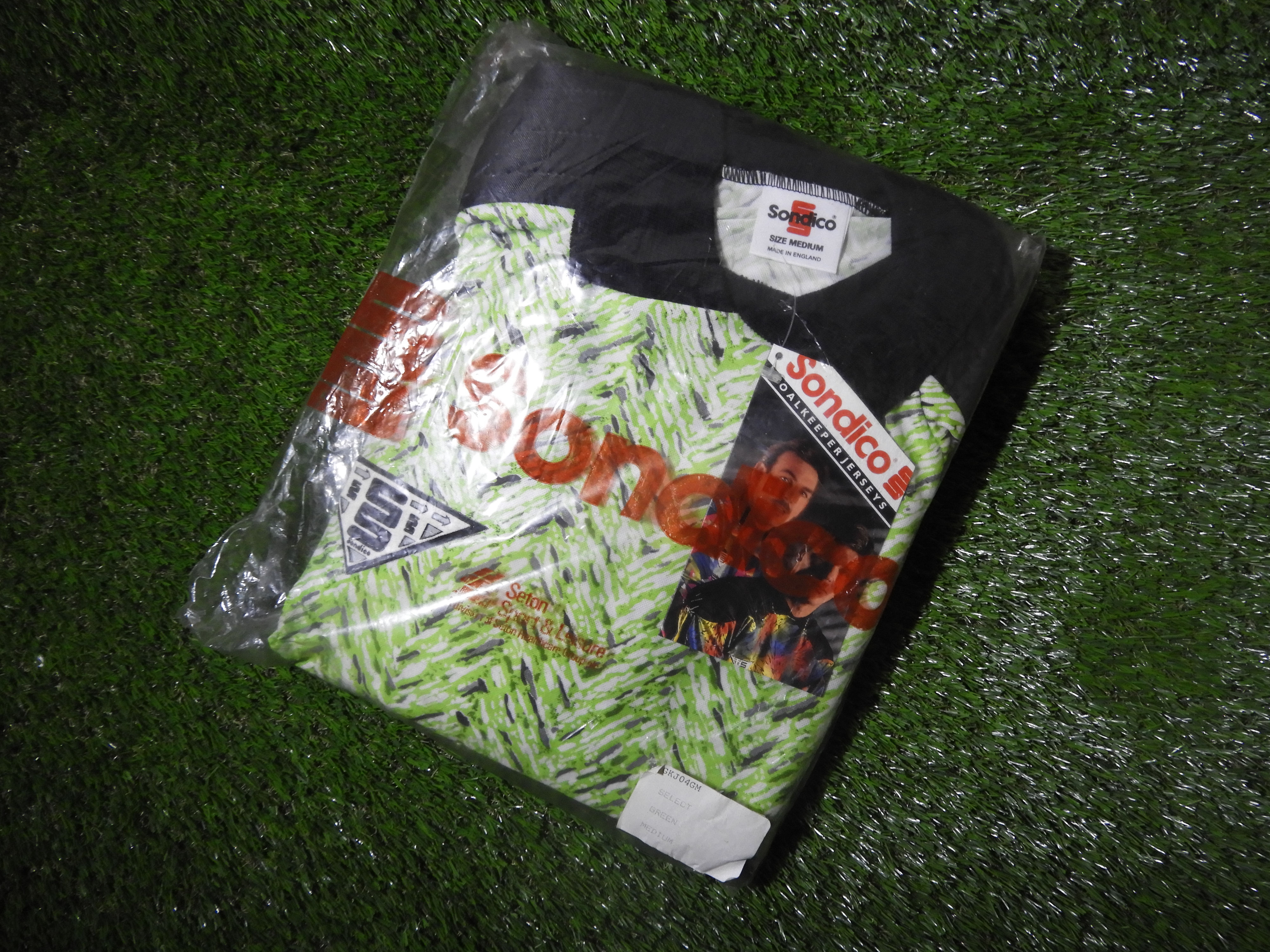 Sondico Goalkeeper Shirt Size Medium