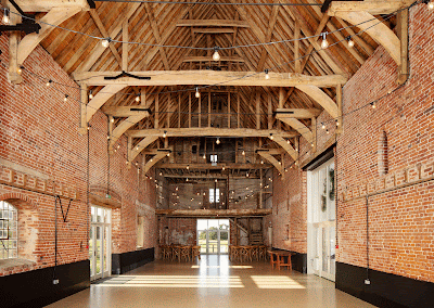 Godwick barn inside -ANIMATION.gif