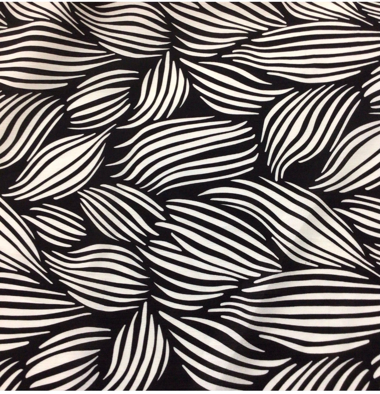 .5mt Floating Linen Tencel Black