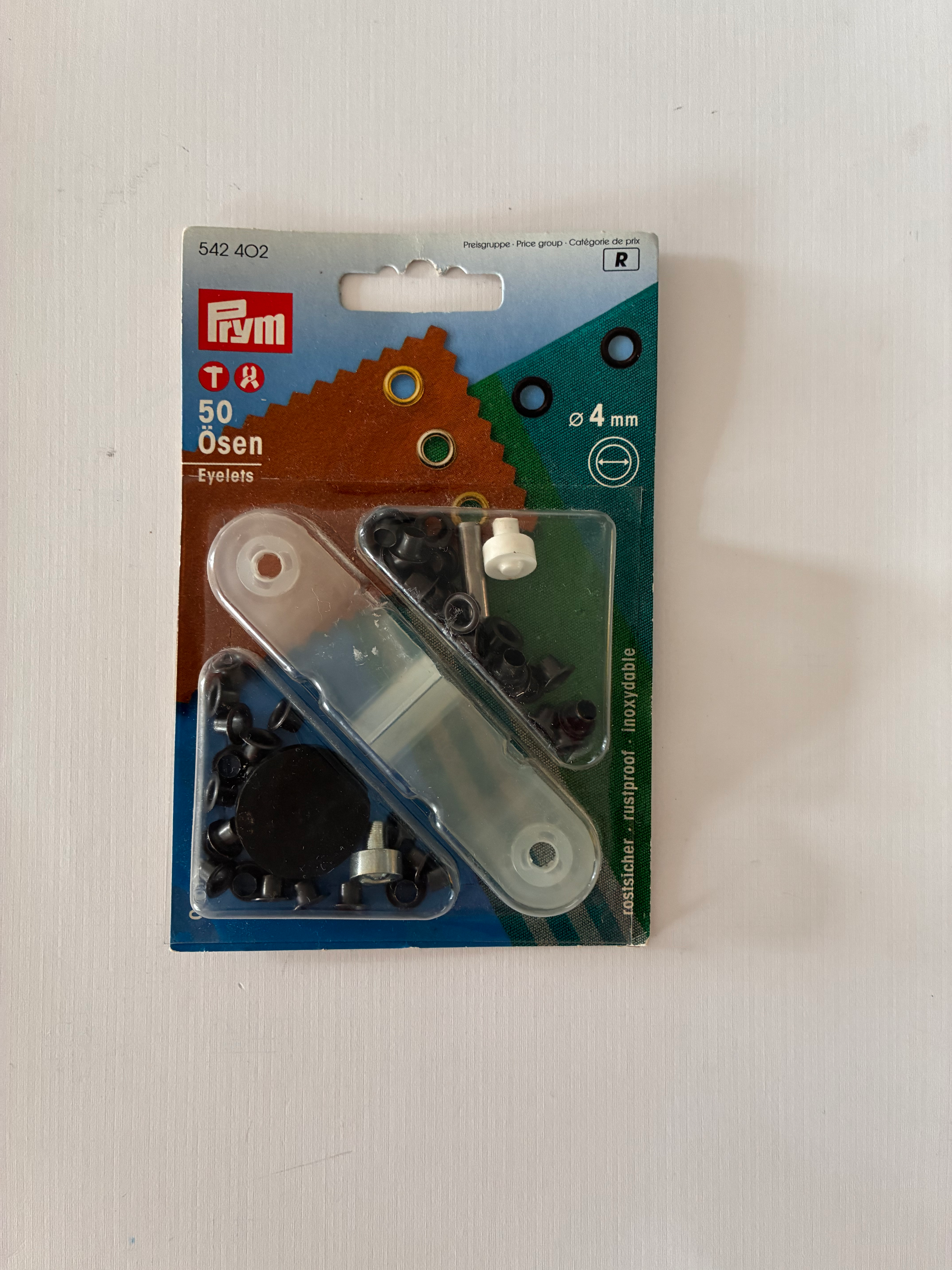 4mm Eyelets Black Pk50 Prym with Tool