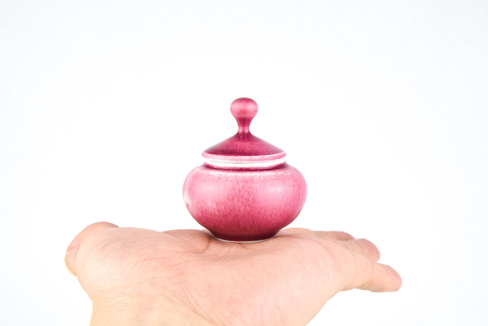 Thumbnail: No. E65 Yuta Segawa Miniature Pot & Cover  Medium
