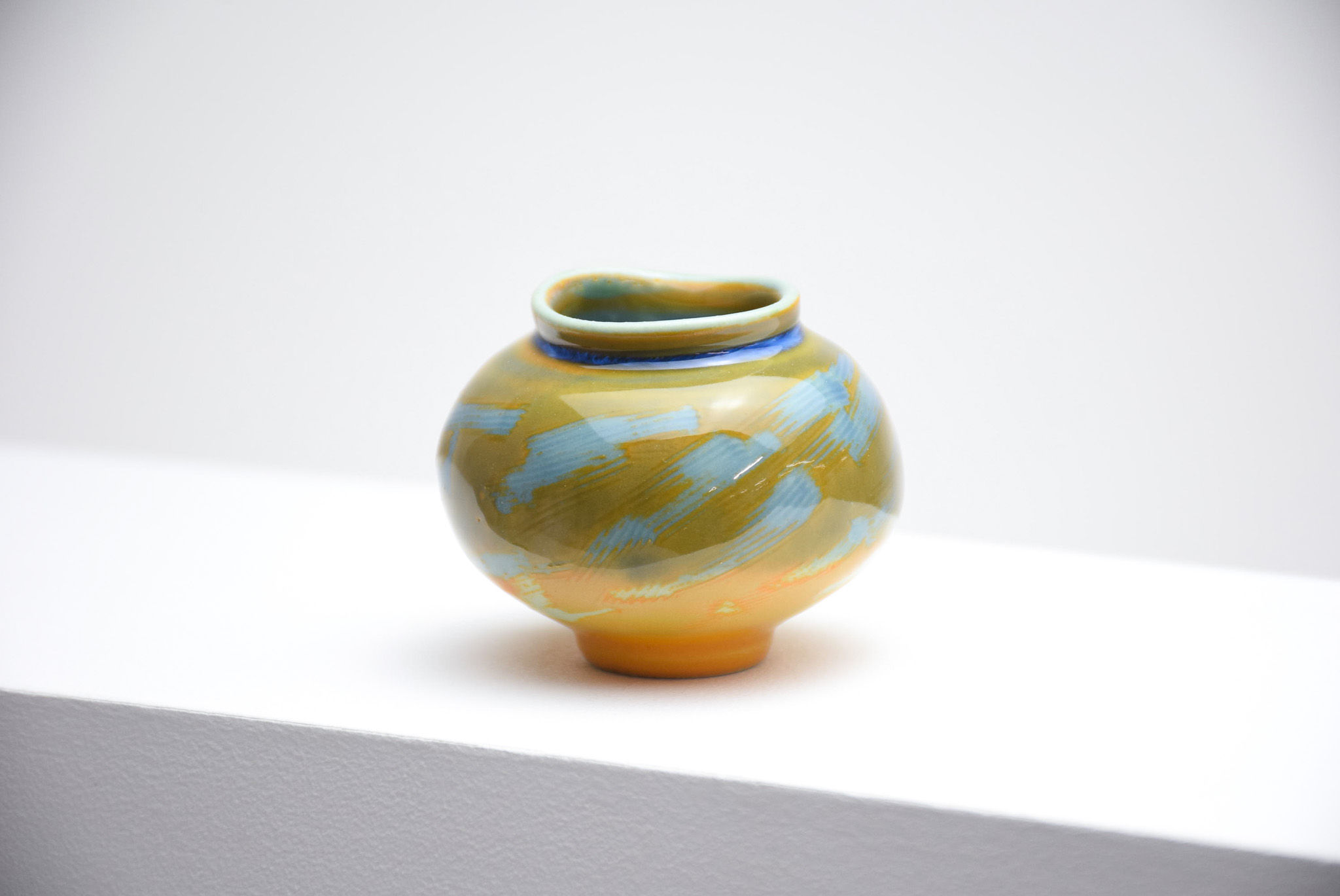 MA51 Yuta Segawa Abstract Painting Pot Large