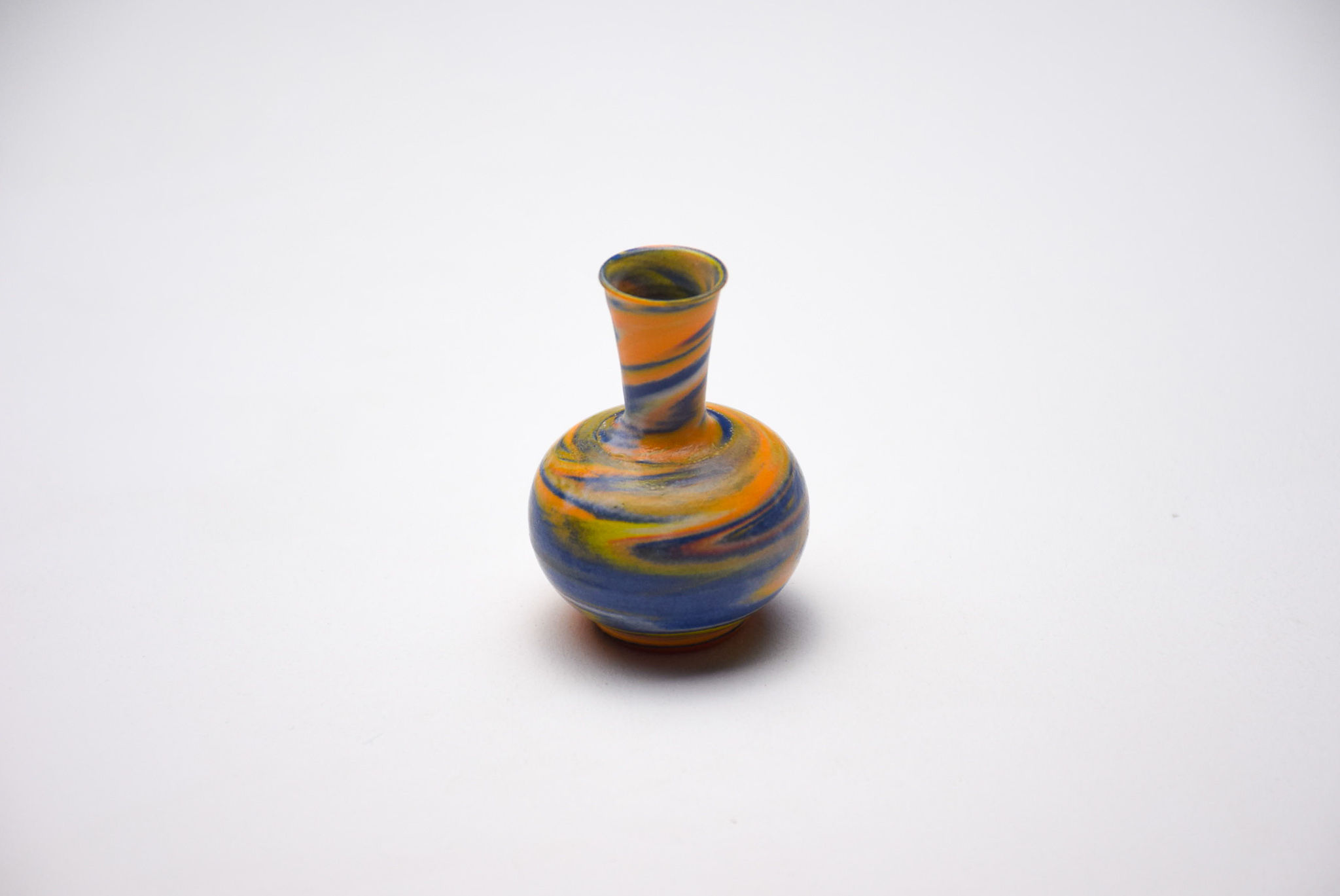 No. CB123 Yuta Segawa "Marble" Miniature Pot Medium