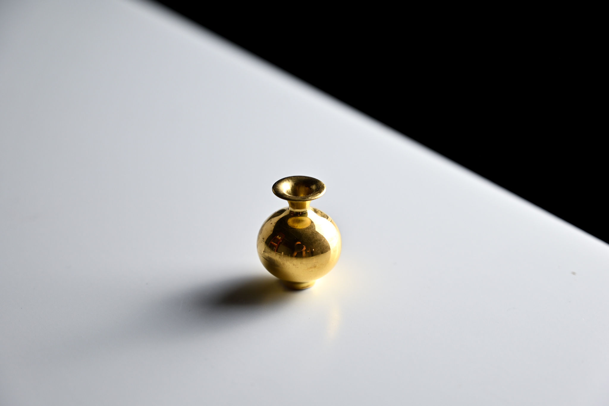 No. G71 Yuta Segawa Miniature Pot Small