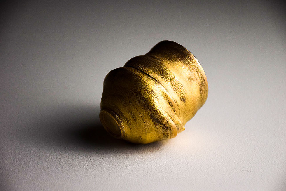 Thumbnail: No. BP45 Yuta Segawa Miniature pot "New Gold" Large