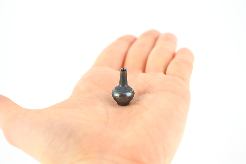 Thumbnail: No. BR34 Yuta Segawa Miniature pot "Scale in Art" Extra Small