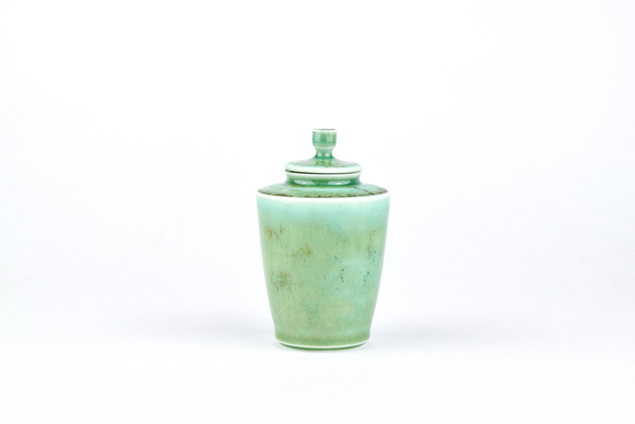 No. E24 Yuta Segawa Miniature Pot & Cover  Large