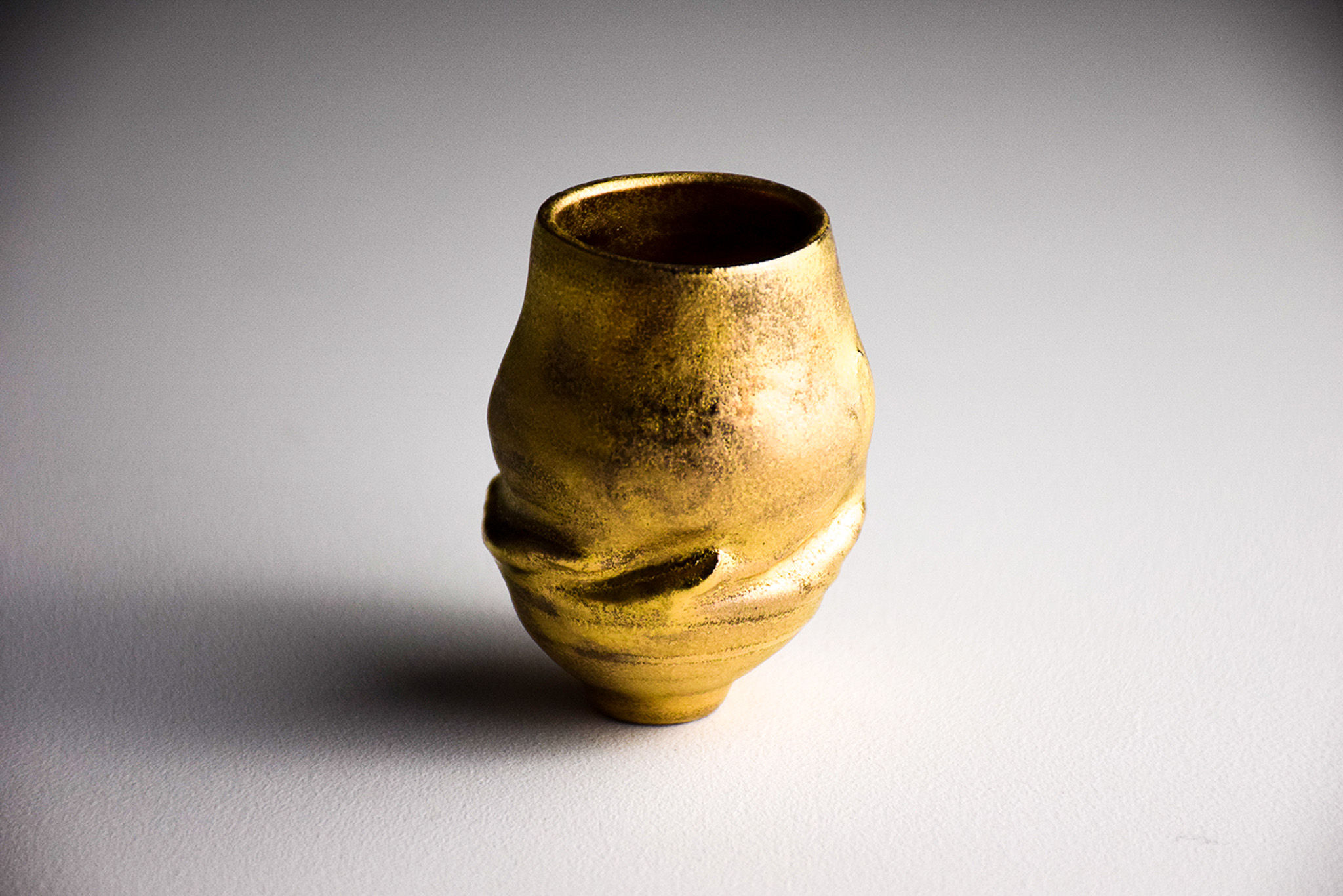 No. BP49 Yuta Segawa Miniature pot "New Gold" Large