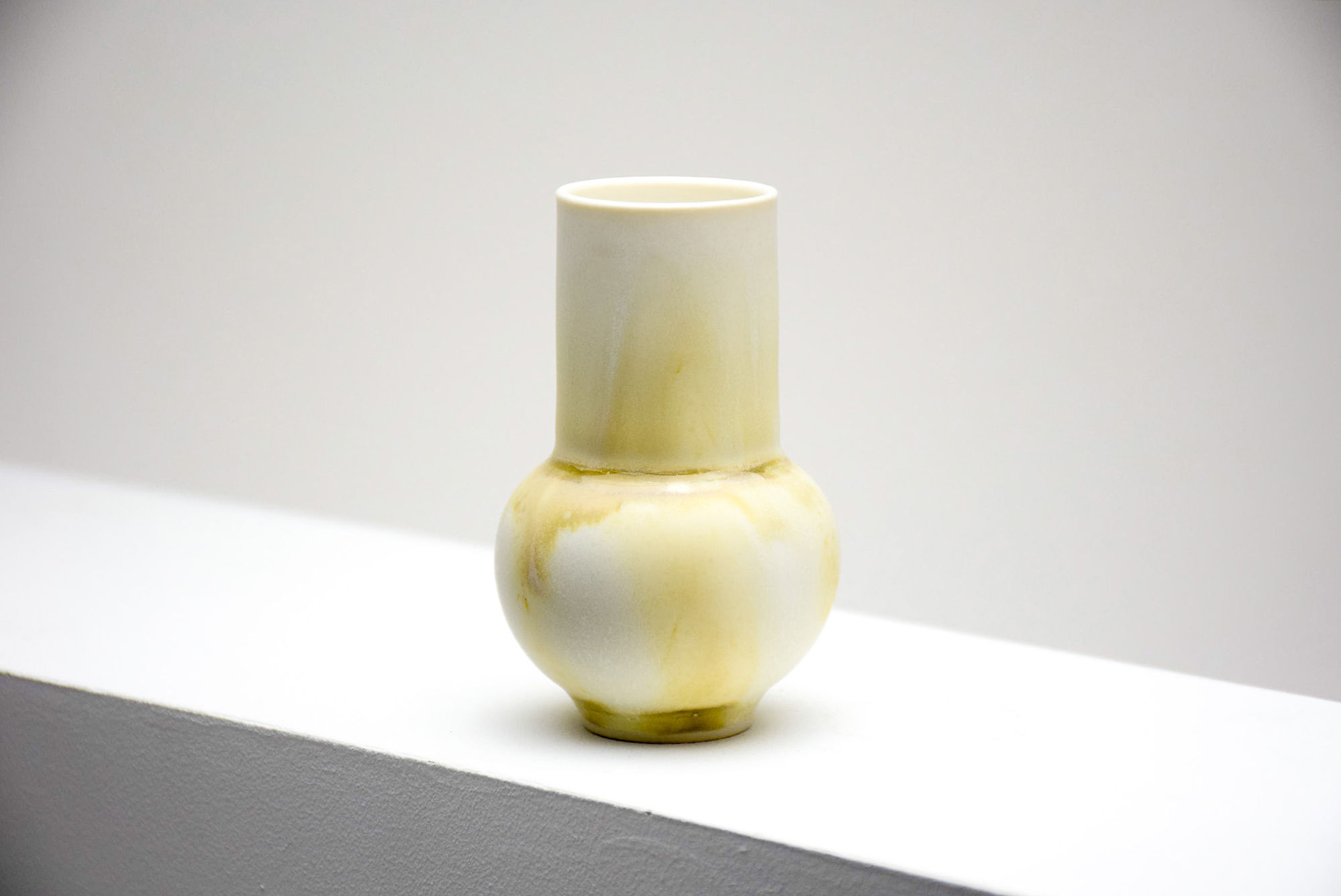 IE131 Yuta Segawa Miniature pot "White" Extra Large