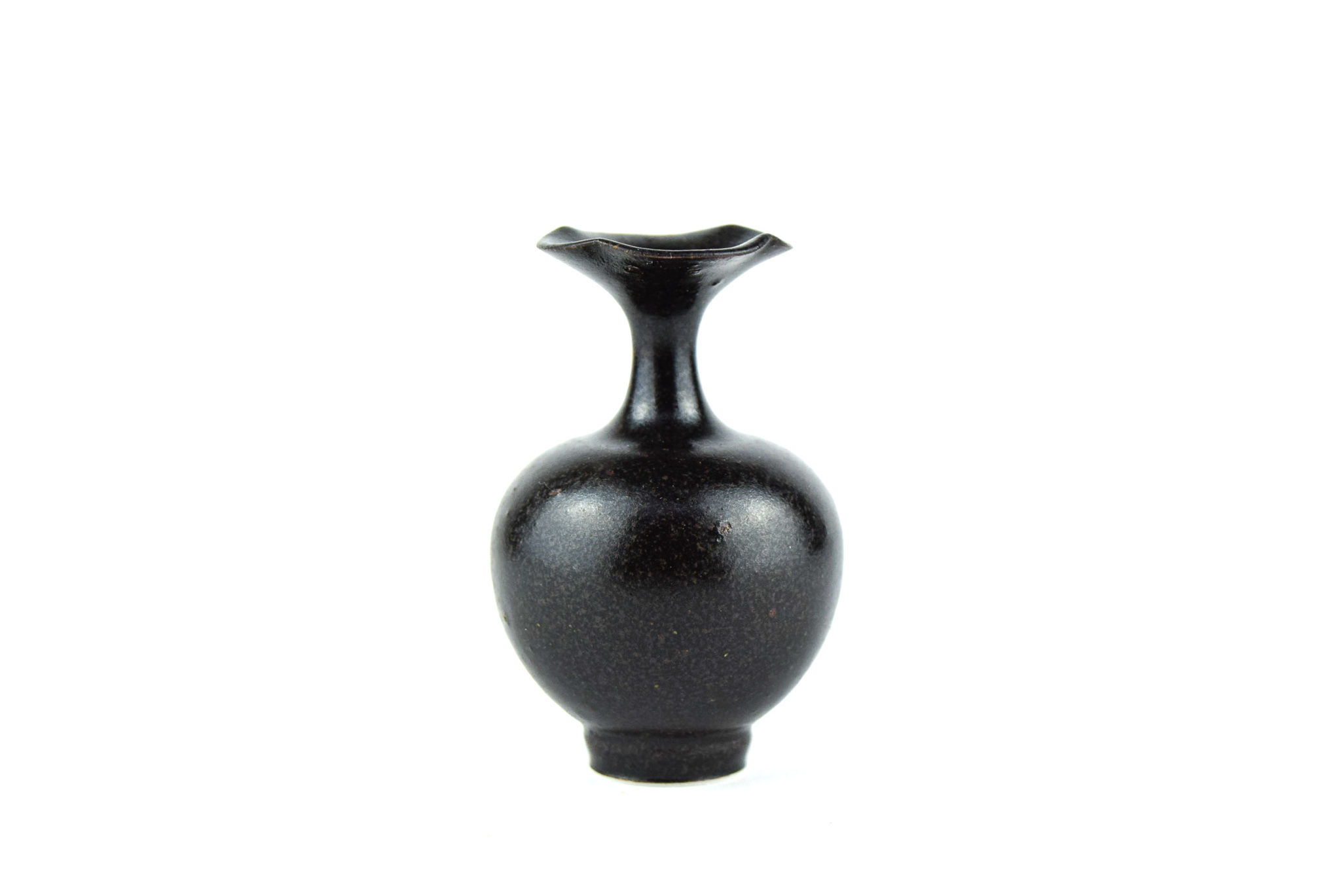 No. K106 Yuta Segawa Miniature Pot Medium