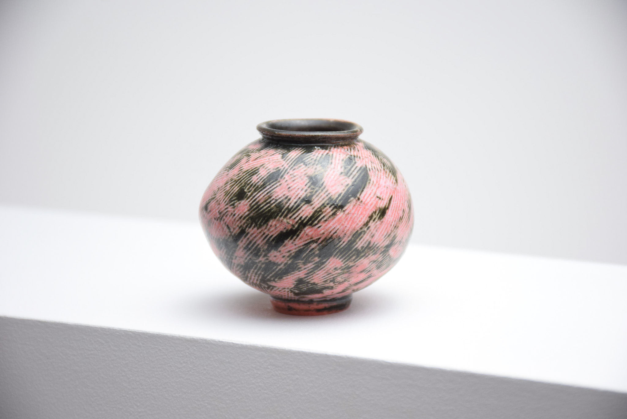 MA63 Yuta Segawa Self Portrait Pot Large