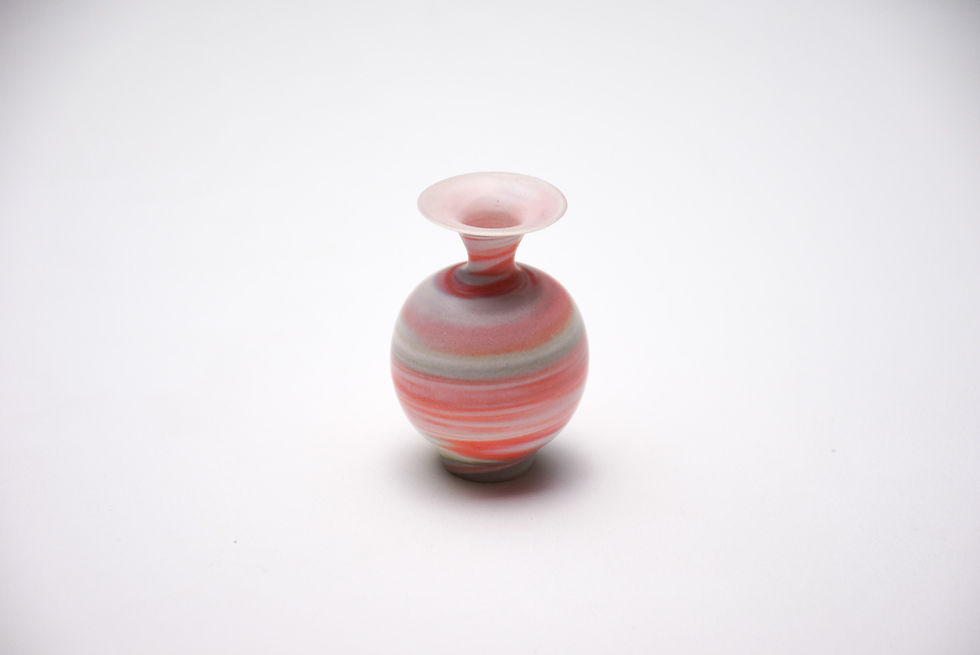 Thumbnail: No. CB137 Yuta Segawa "Marble" Miniature Pot Medium