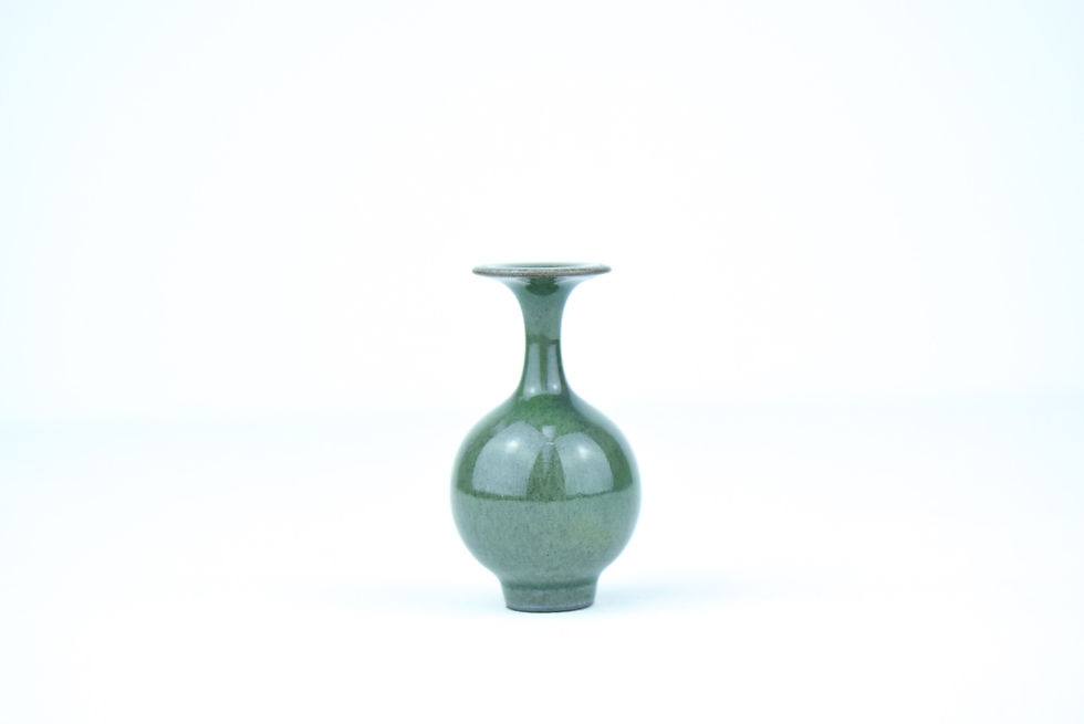 Thumbnail: No. B41 Yuta Segawa Miniature Pot Medium