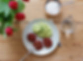 Rote-Bete-Bratlinge mit Erbsenpüree
