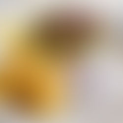 Gelbe-Linsen-Bratlinge mit Auberginen-Dip