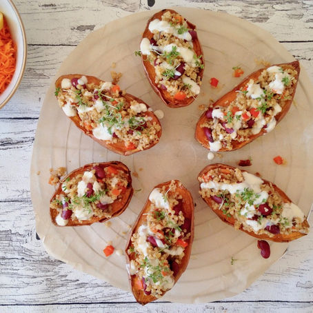 Gefüllte Süßkartoffeln mit Bulgur und Kidneybohnen