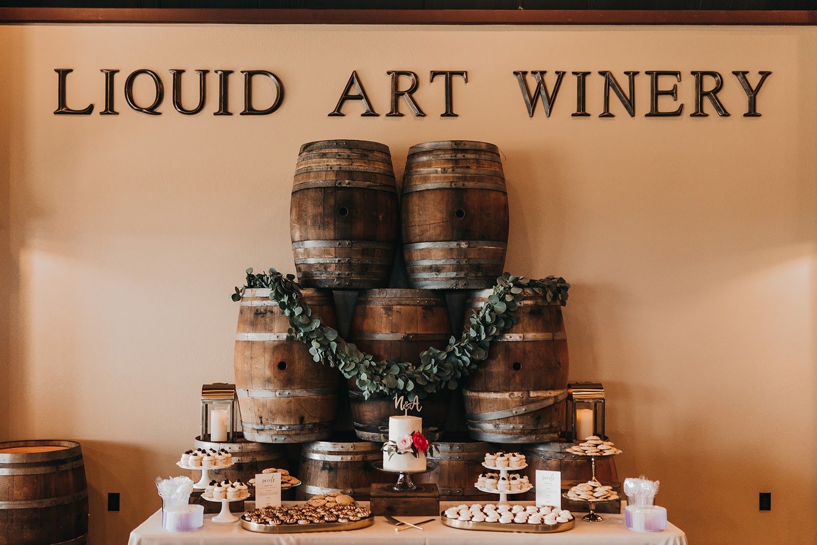 wedding-venue-in-manhattan-ks-liquid-art-winery-estate