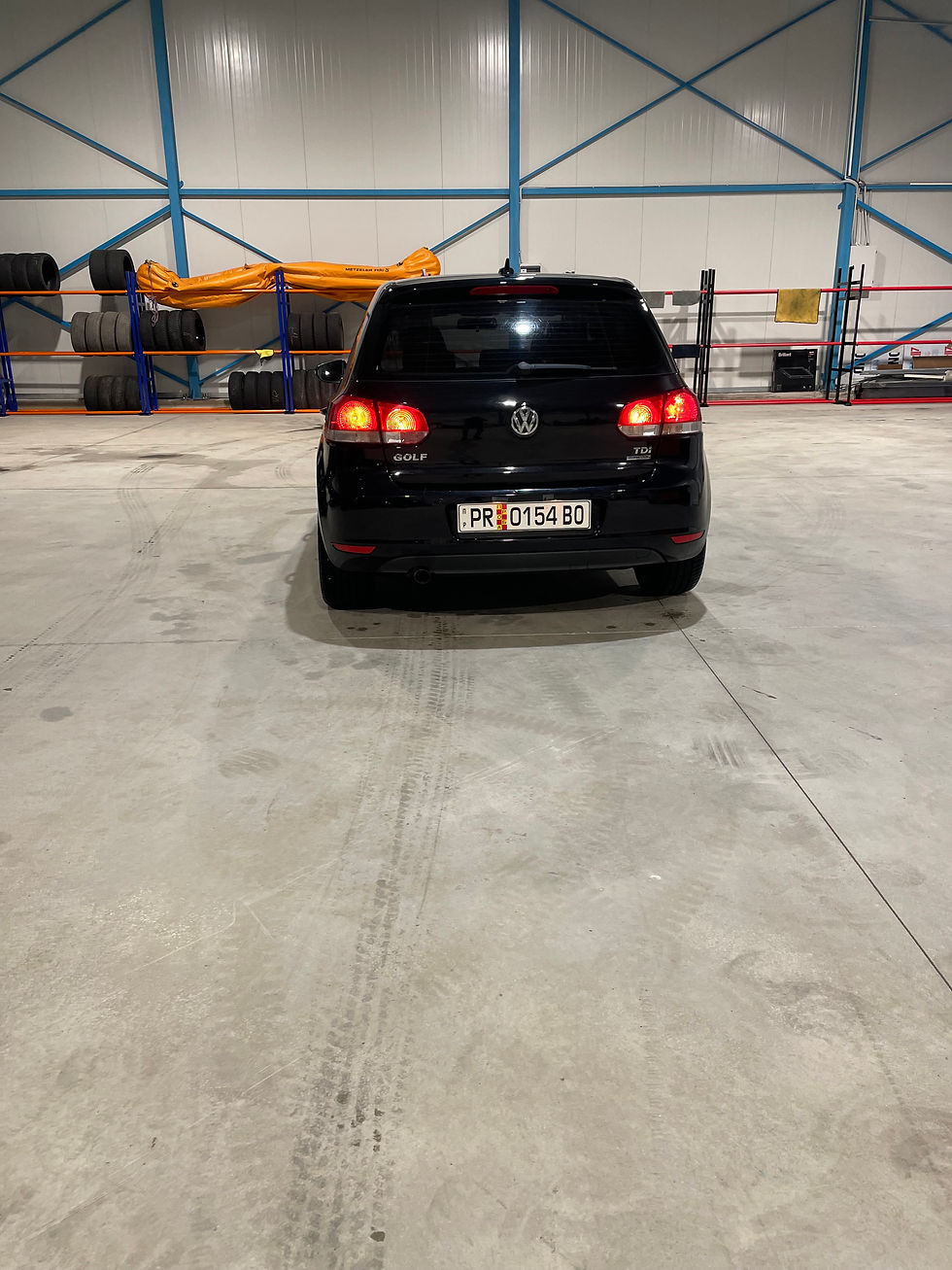 Thumbnail: Volkswagen Golf VI (5-door) 1.6 TDI (105 Hp) BlueMotion 2010