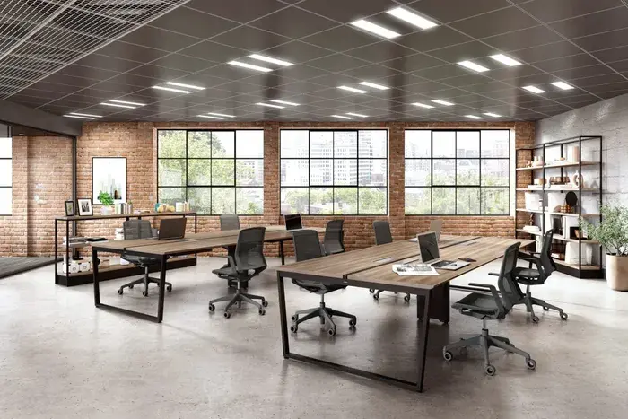 Workflex features a modern, minimalist style with a sturdy steel frame, an integrated cable management system, and a wide range of leg options.