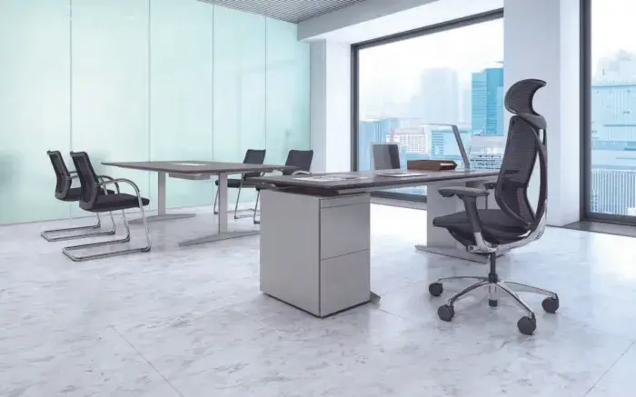 Sabrina Standard, with its flexible loop structure, is visually striking while providing optimal spinal and posture support.
Ghế Sabrina Standard với cấu trúc vòng linh hoạt, không chỉ đẹp mắt mà còn hỗ trợ cột sống và tư thế ngồi tối ưu.