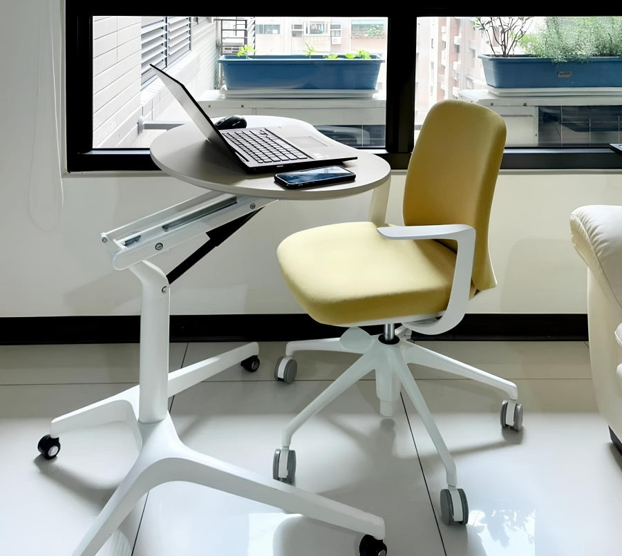 Smart adjustable desks bring modern beauty to workspaces