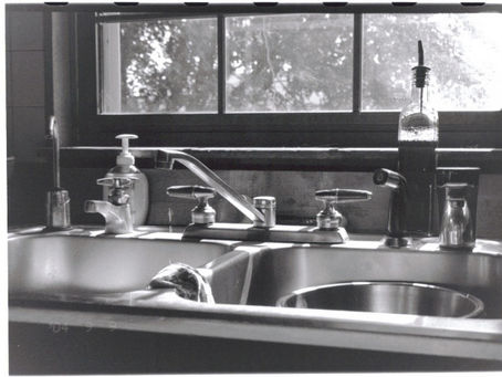 Kitchen sink