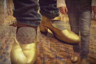 Los zapatos dorados