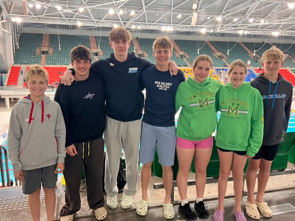 Mittagong Swimming Club Team Achieves Personal Bests and Medals at NSW Country Championships