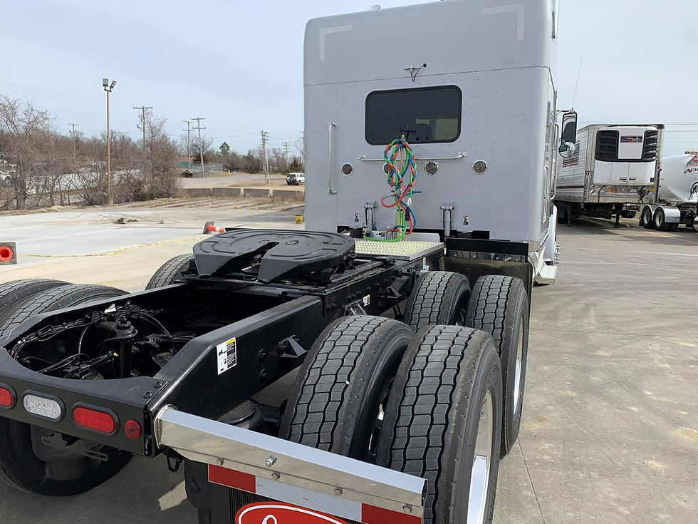 Thumbnail: 2021 Peterbilt 389