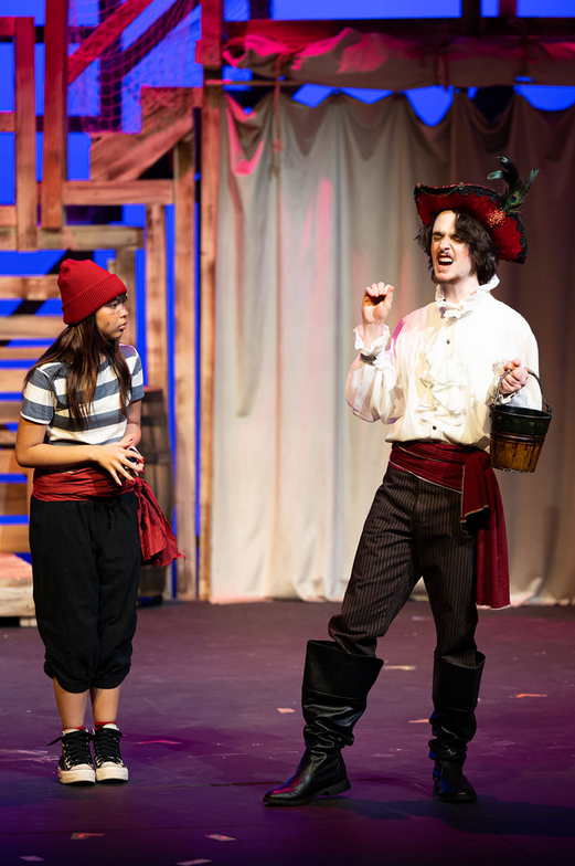 Cast of NYT's Peter & the Starcatcher