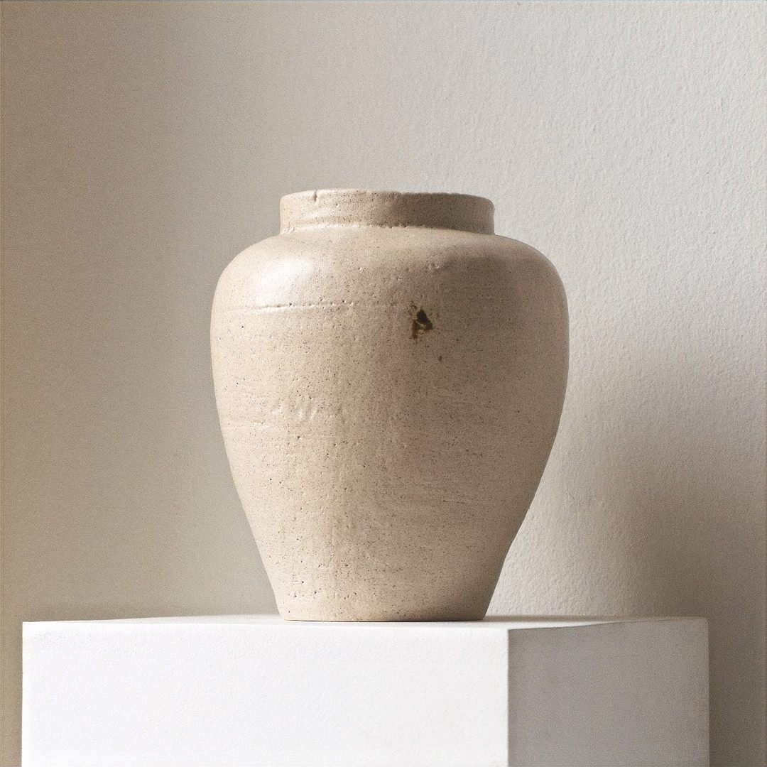 Traditional Oatmeal Vase